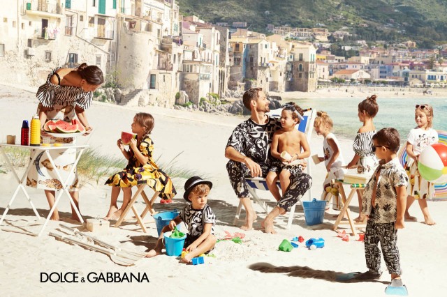 La campagna Primavera estate di Dolce & Gabbata, scattata da Federico Leone